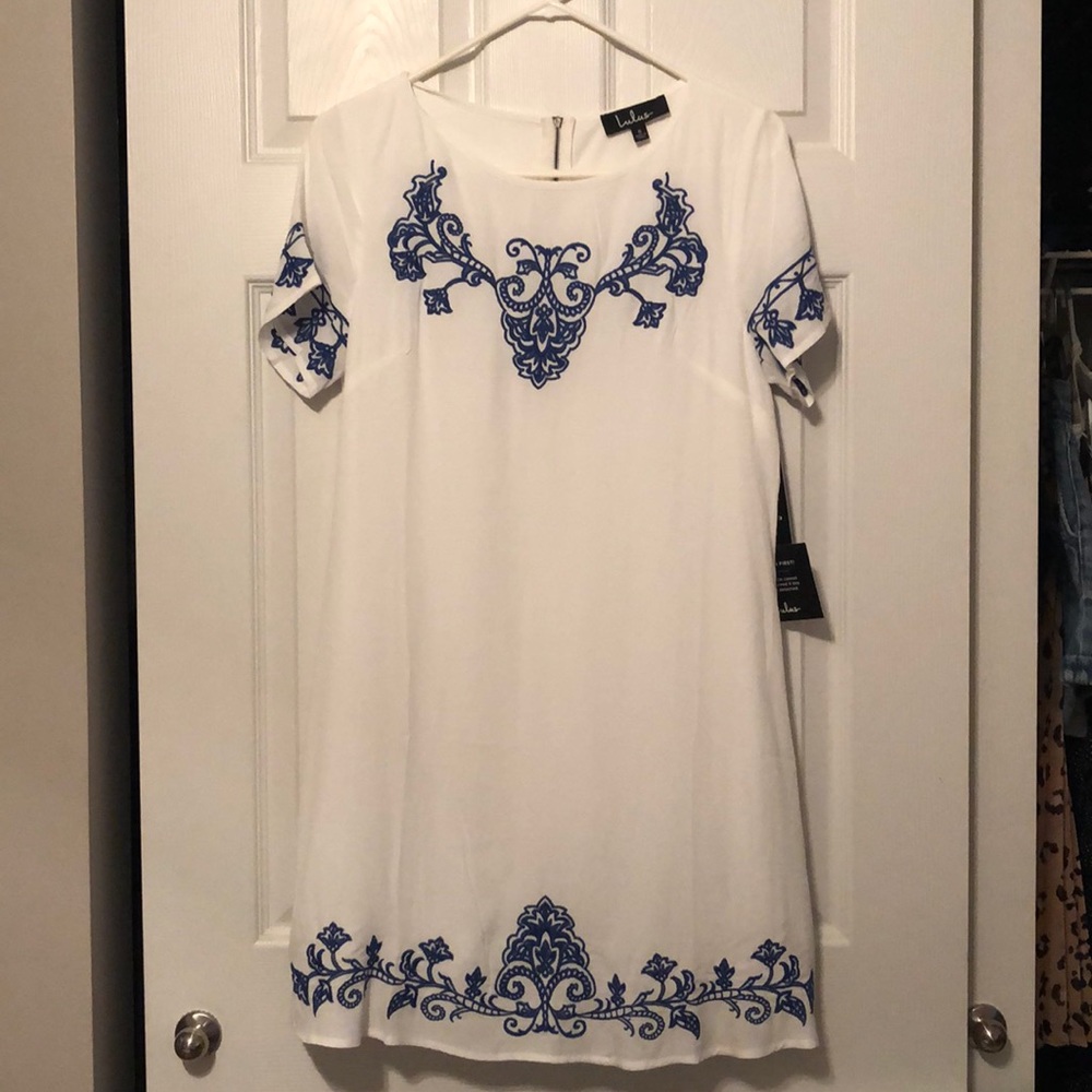 White and Blue detailed dress